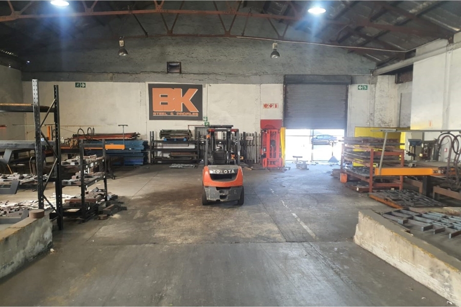 To Let commercial Property for Rent in Deal Party Eastern Cape
